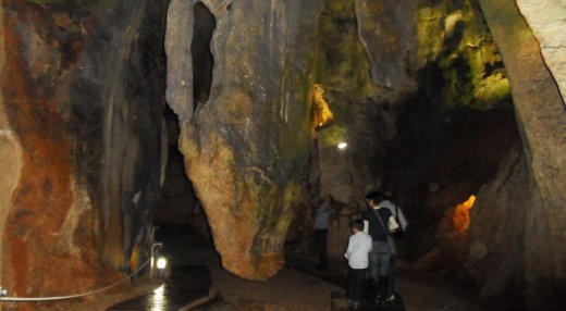 Пещеры Калаверас